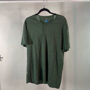 Icebreaker Merino short sleeve Henley